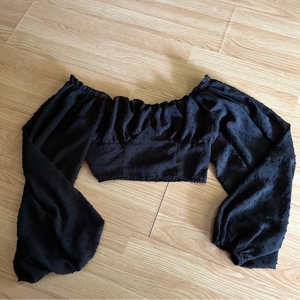SHEIN Black Puff Sleeve Cropped Dainty Top Small
